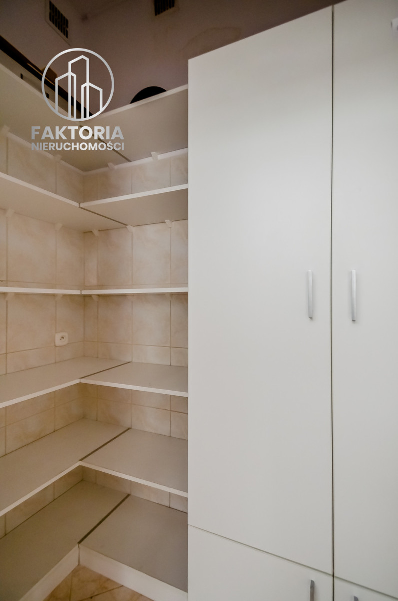 Komercyjny na wynajem