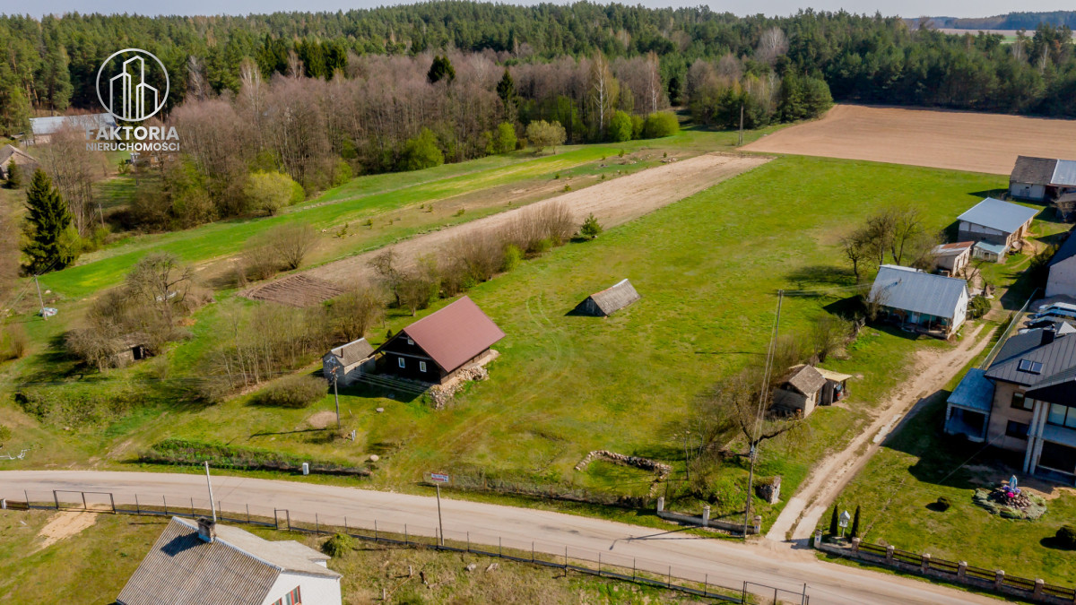 Działka na sprzedaż