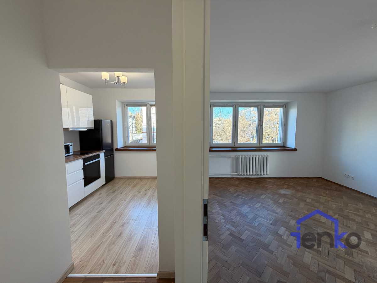 Komercyjny na sprzedaż