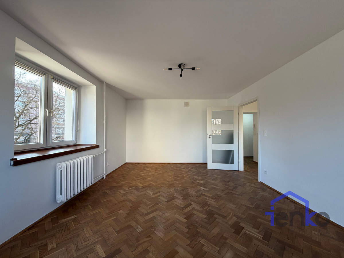 Komercyjny na sprzedaż