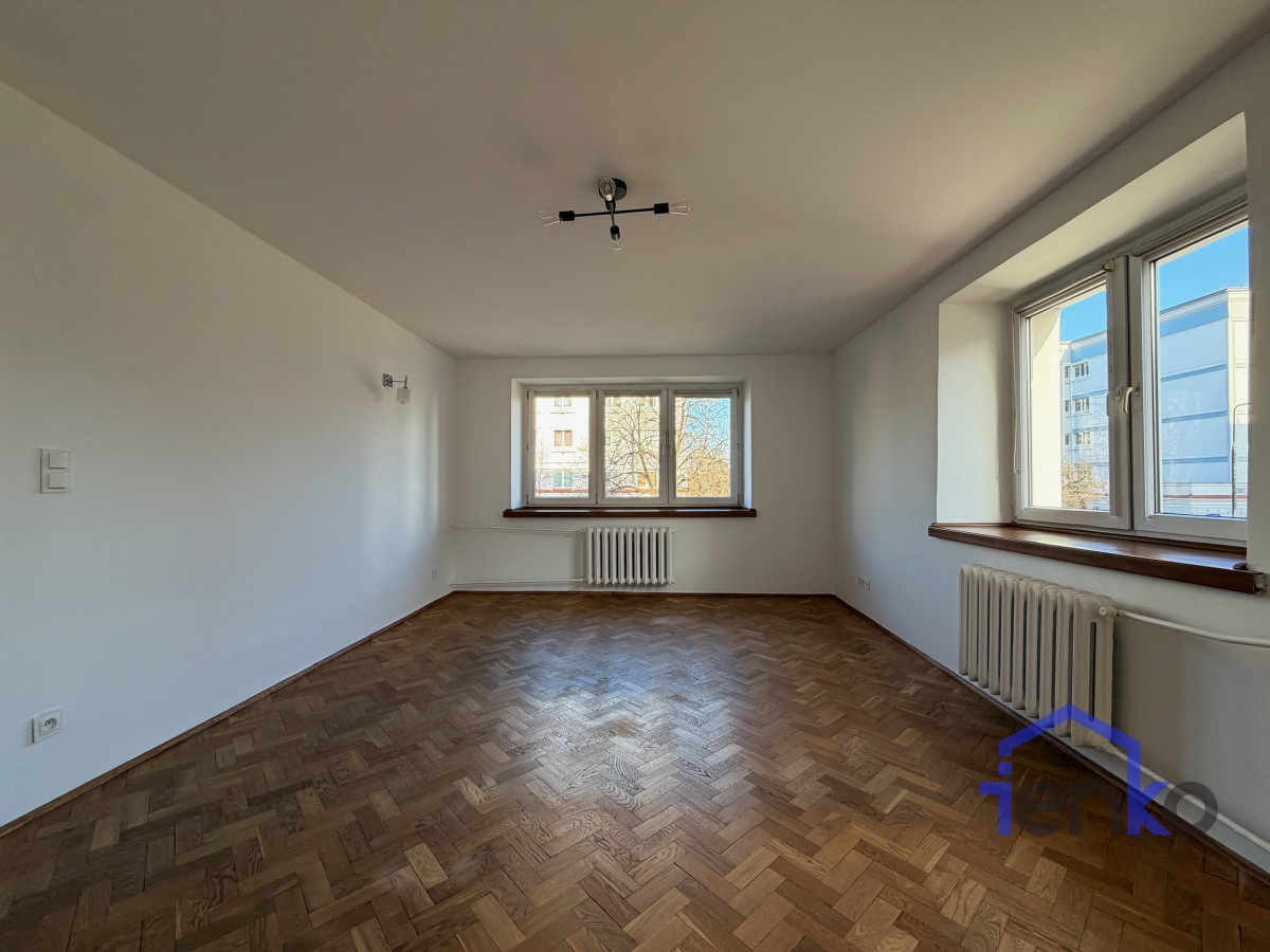 Komercyjny na sprzedaż