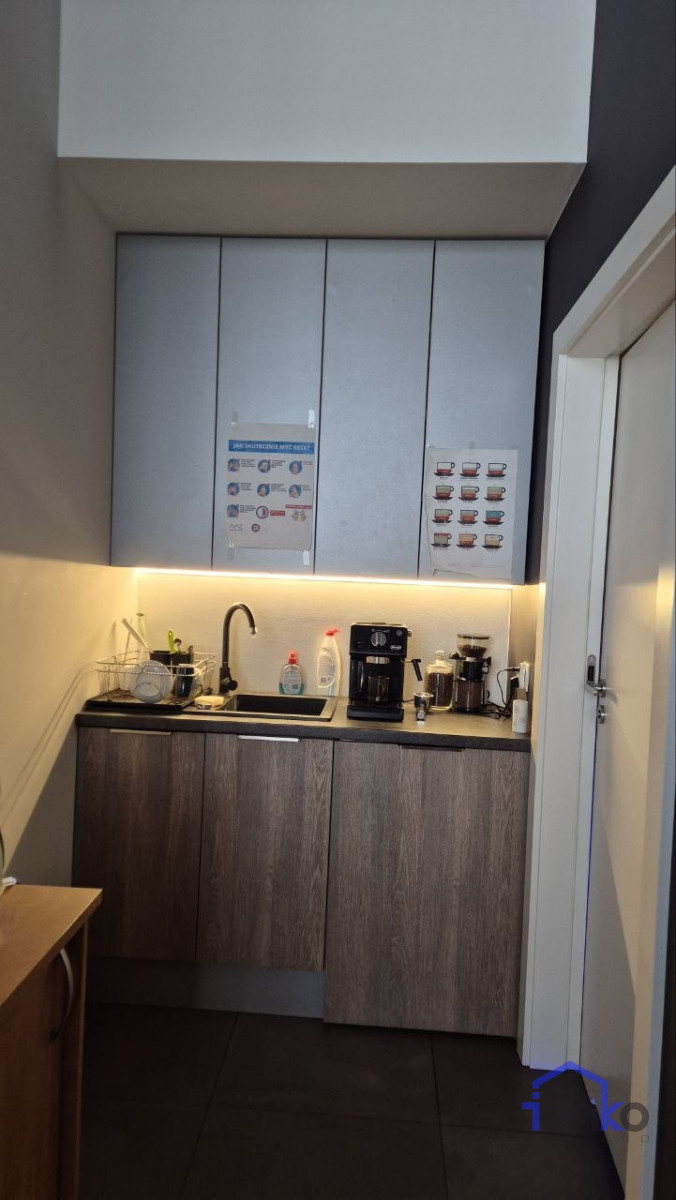 Komercyjny na wynajem