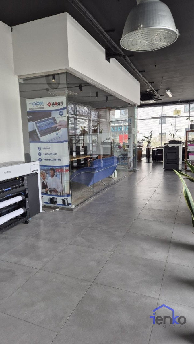 Komercyjny na wynajem