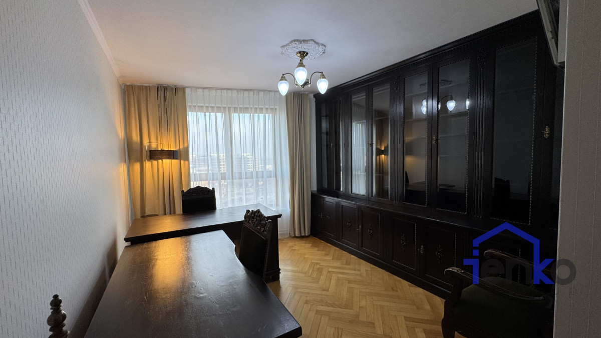 Komercyjny na sprzedaż