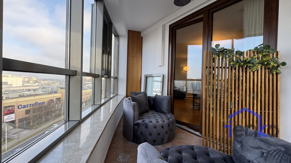 Komercyjny na sprzedaż