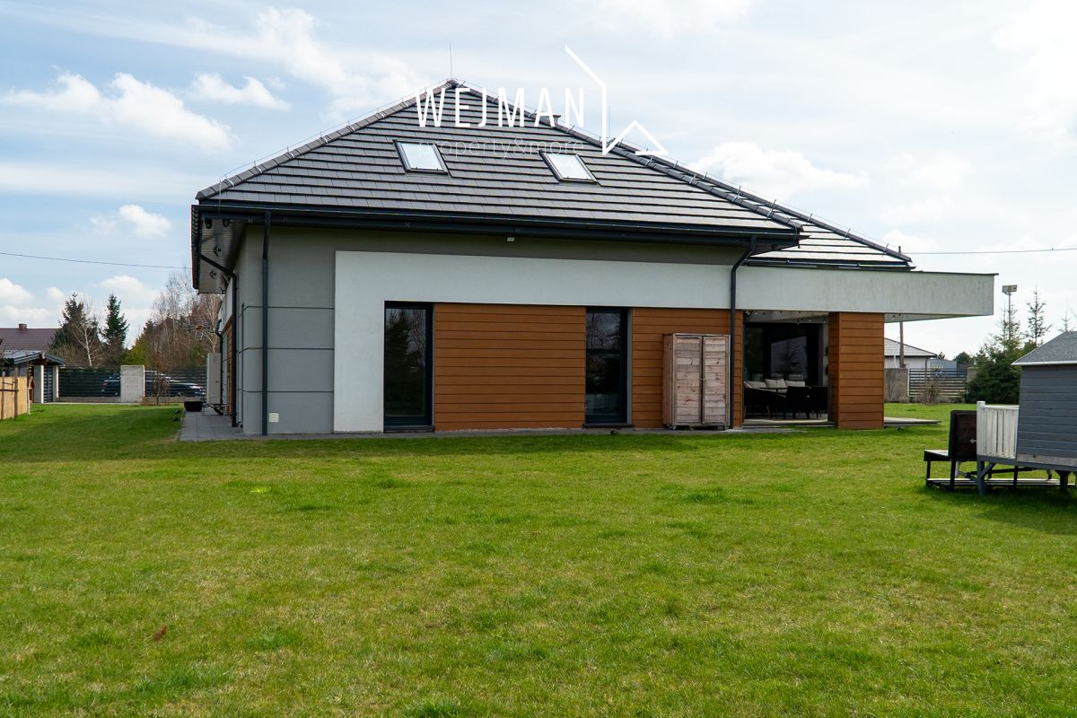 Nowoczesny dom na Mazurach z pięknym wykończeniem