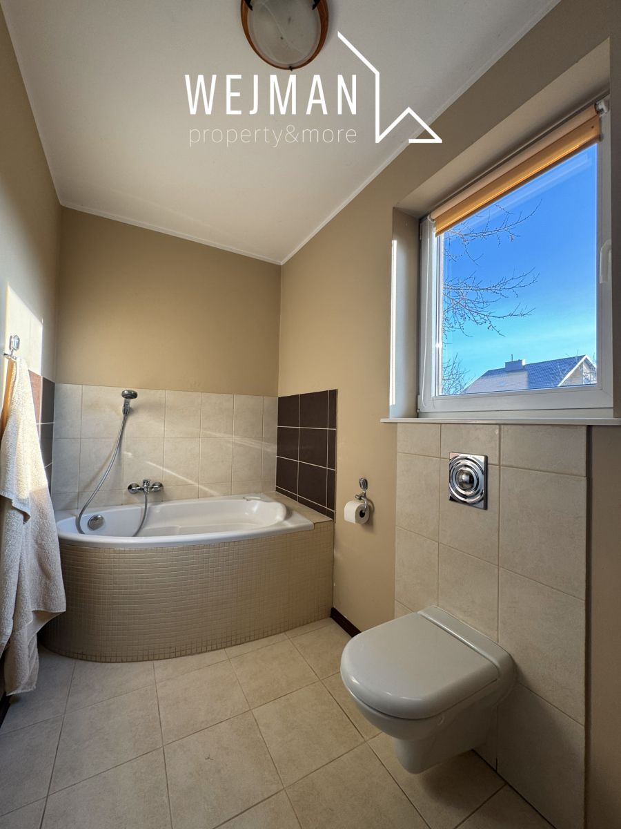 Przytulny i kameralny dom z zadbanym ogrodem