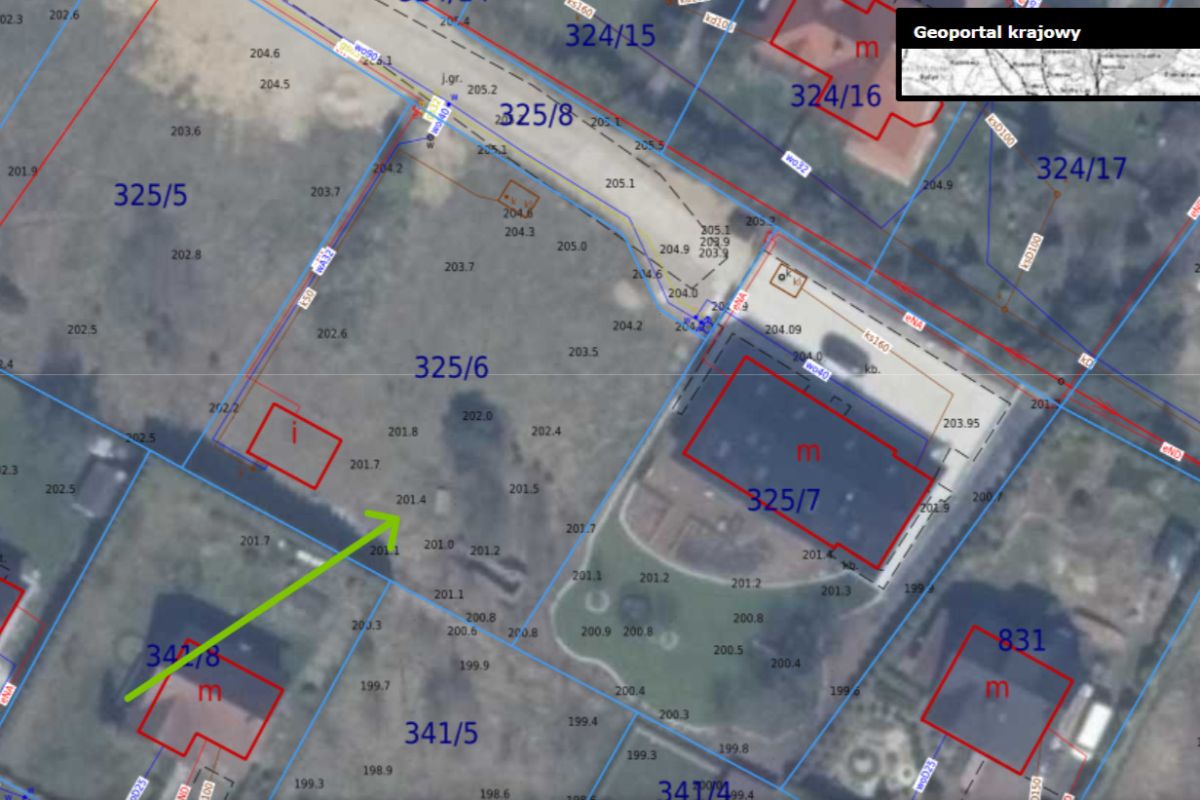 Działka z mediami, PNB na dom + domek rekreacyjny