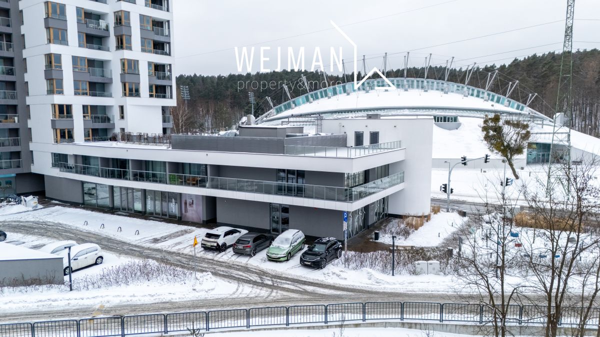 Lokal usługowo-biurowy – wykończony – wyposażony