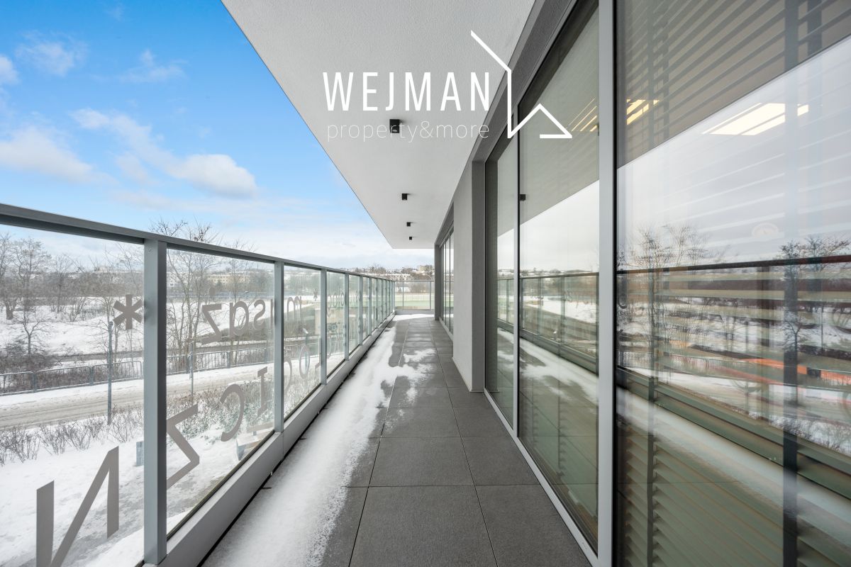 Lokal usługowo-biurowy – wykończony – wyposażony