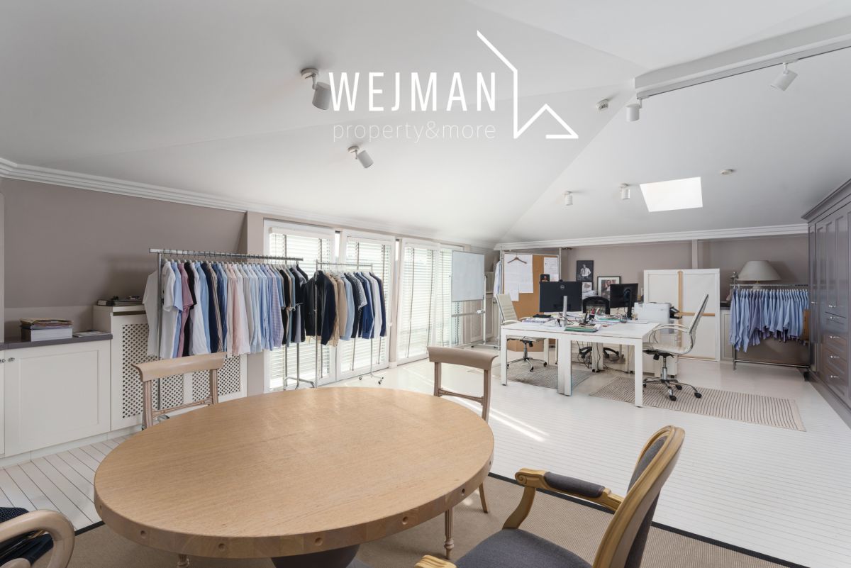 Kameralna kamienica na biura, klinikę, kancelarie.