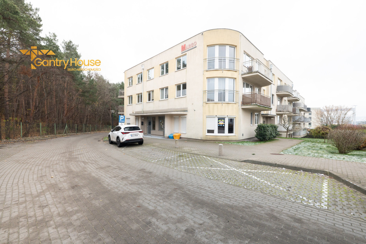 Komercyjny na sprzedaż