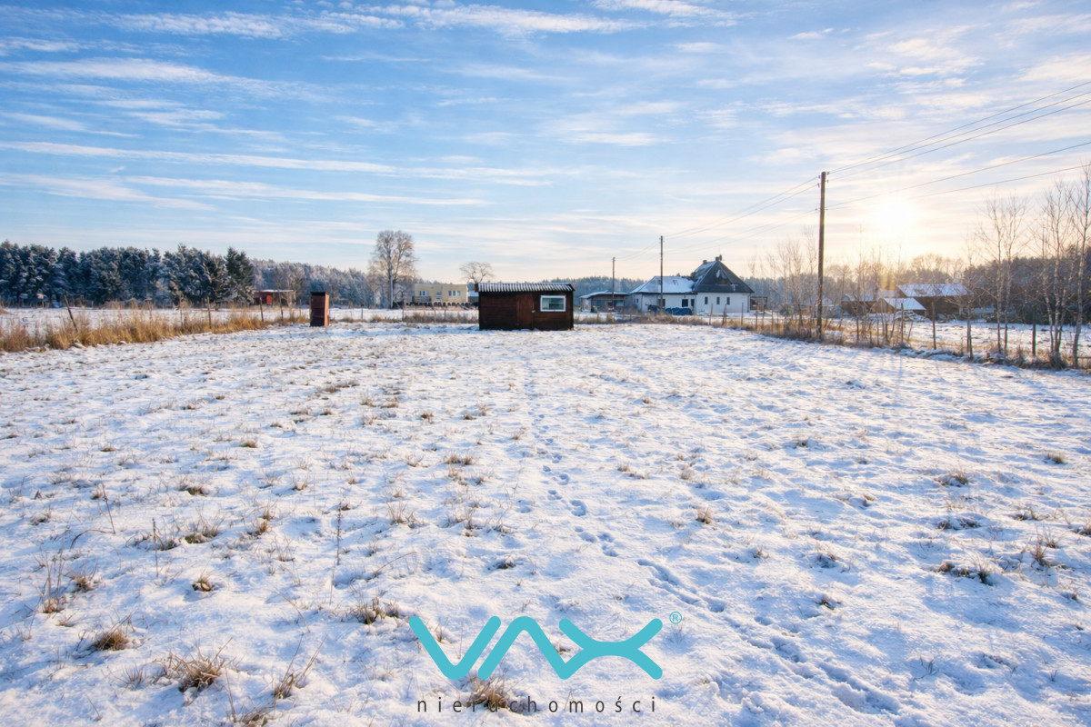 Działka na sprzedaż