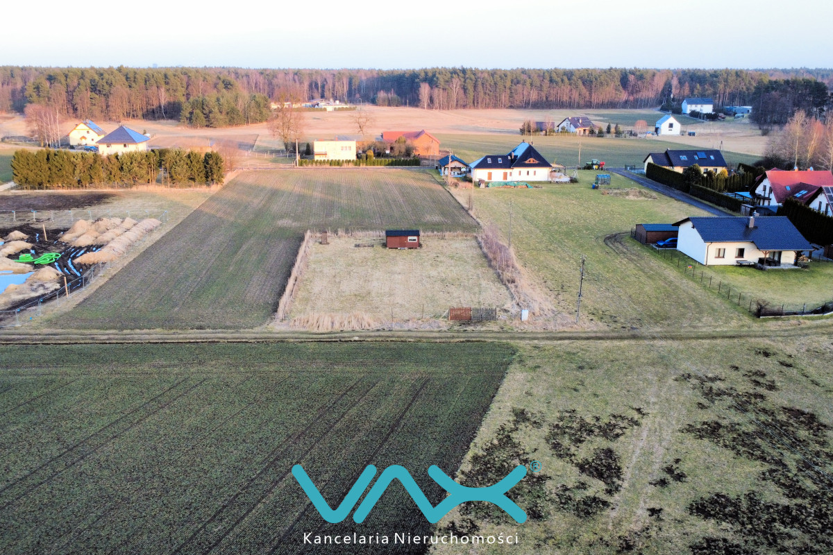 Działka na sprzedaż