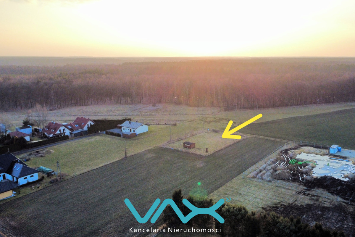 Działka na sprzedaż