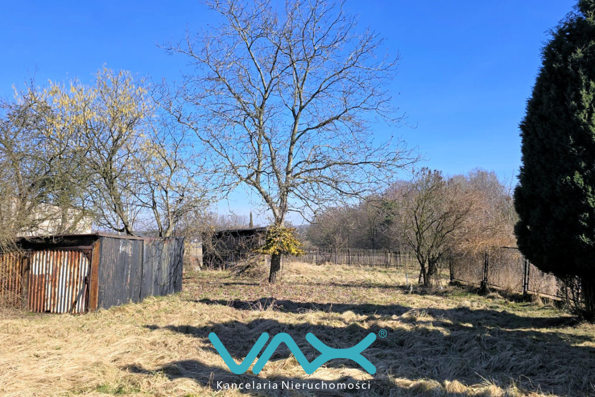 Działka na sprzedaż