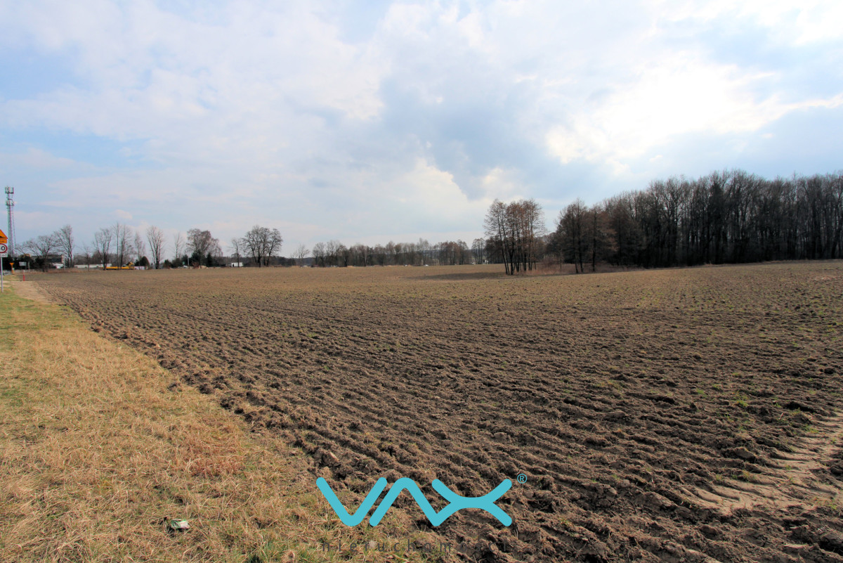 Działka na sprzedaż