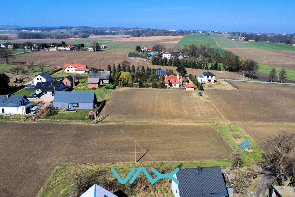 Działka na sprzedaż