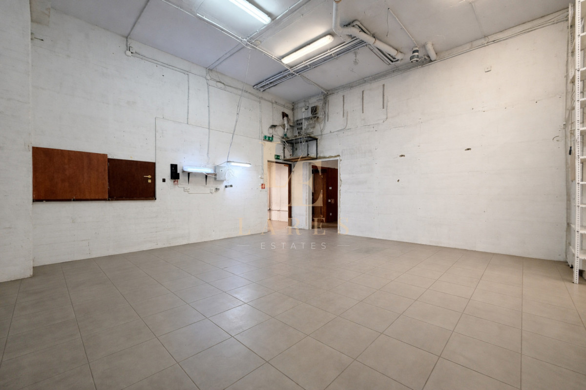 Komercyjny na wynajem