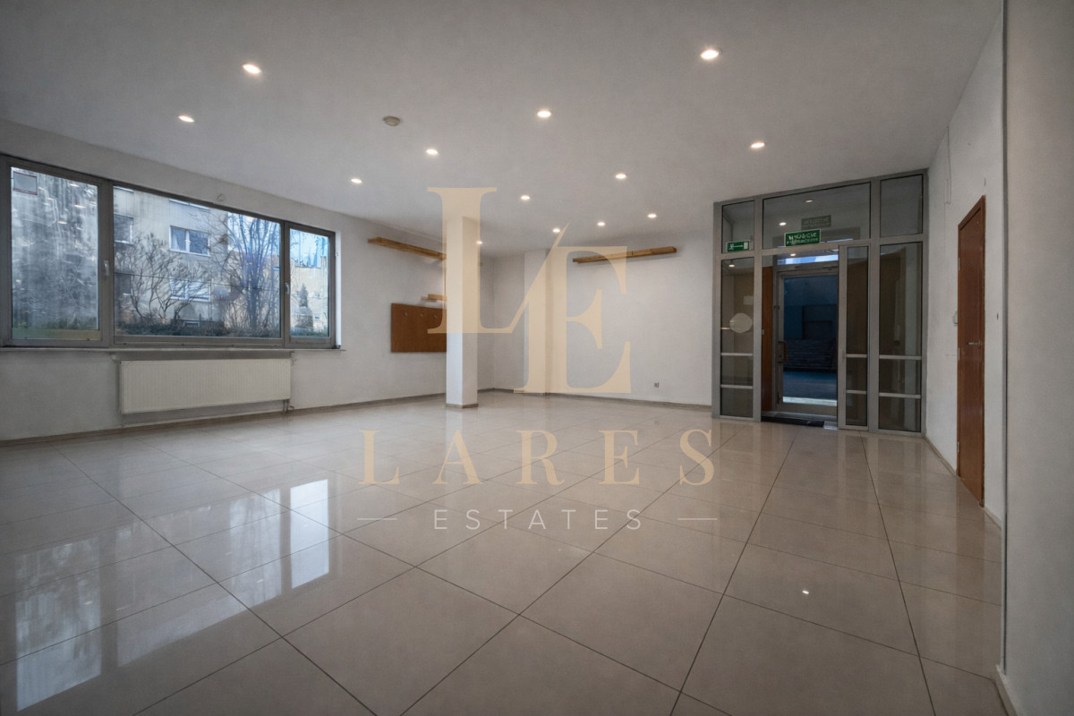 Komercyjny na wynajem