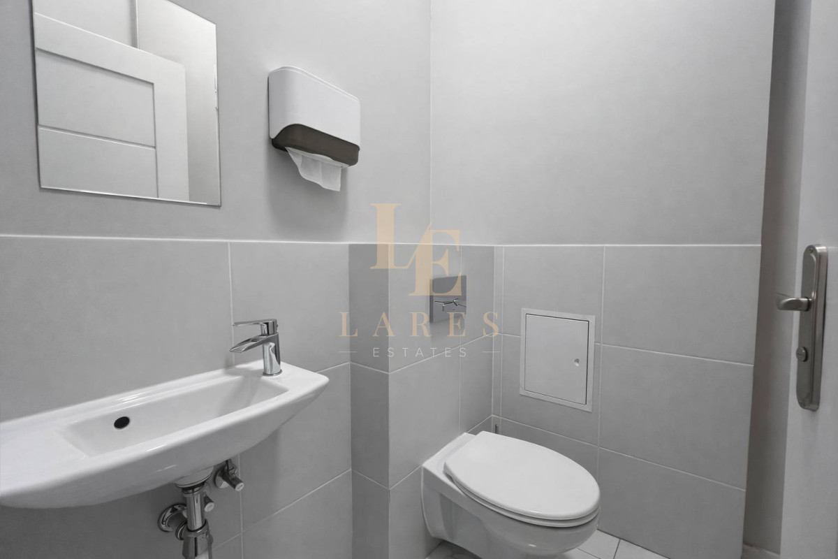 Komercyjny na wynajem