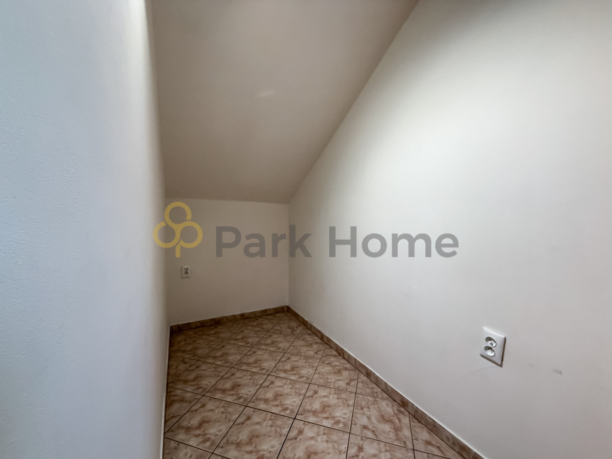 Komercyjny na wynajem