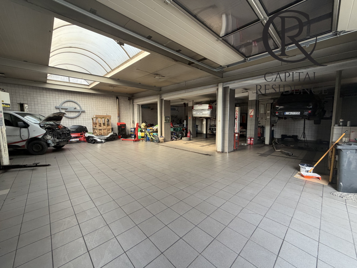 Komercyjny na sprzedaż