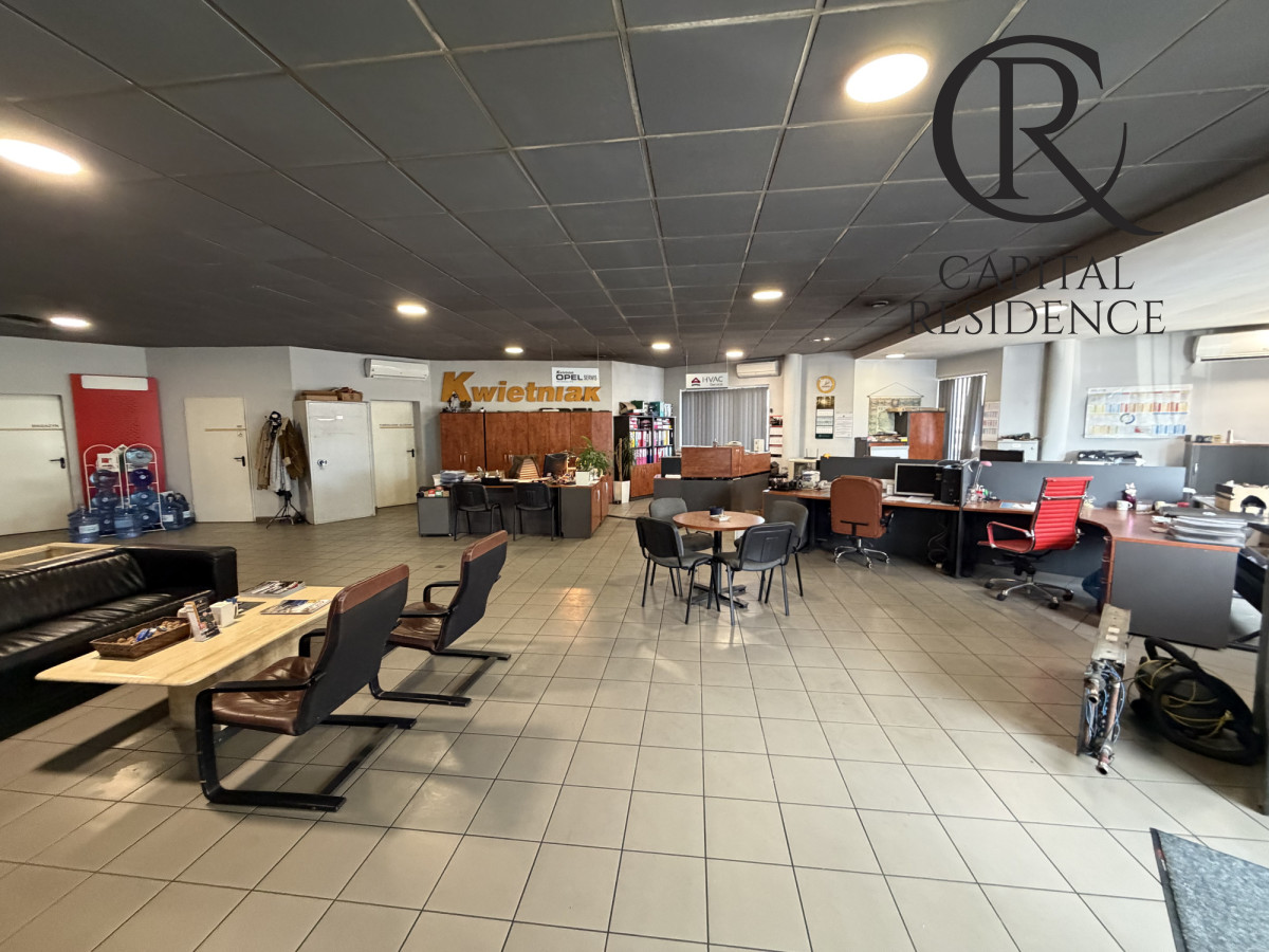 Komercyjny na sprzedaż