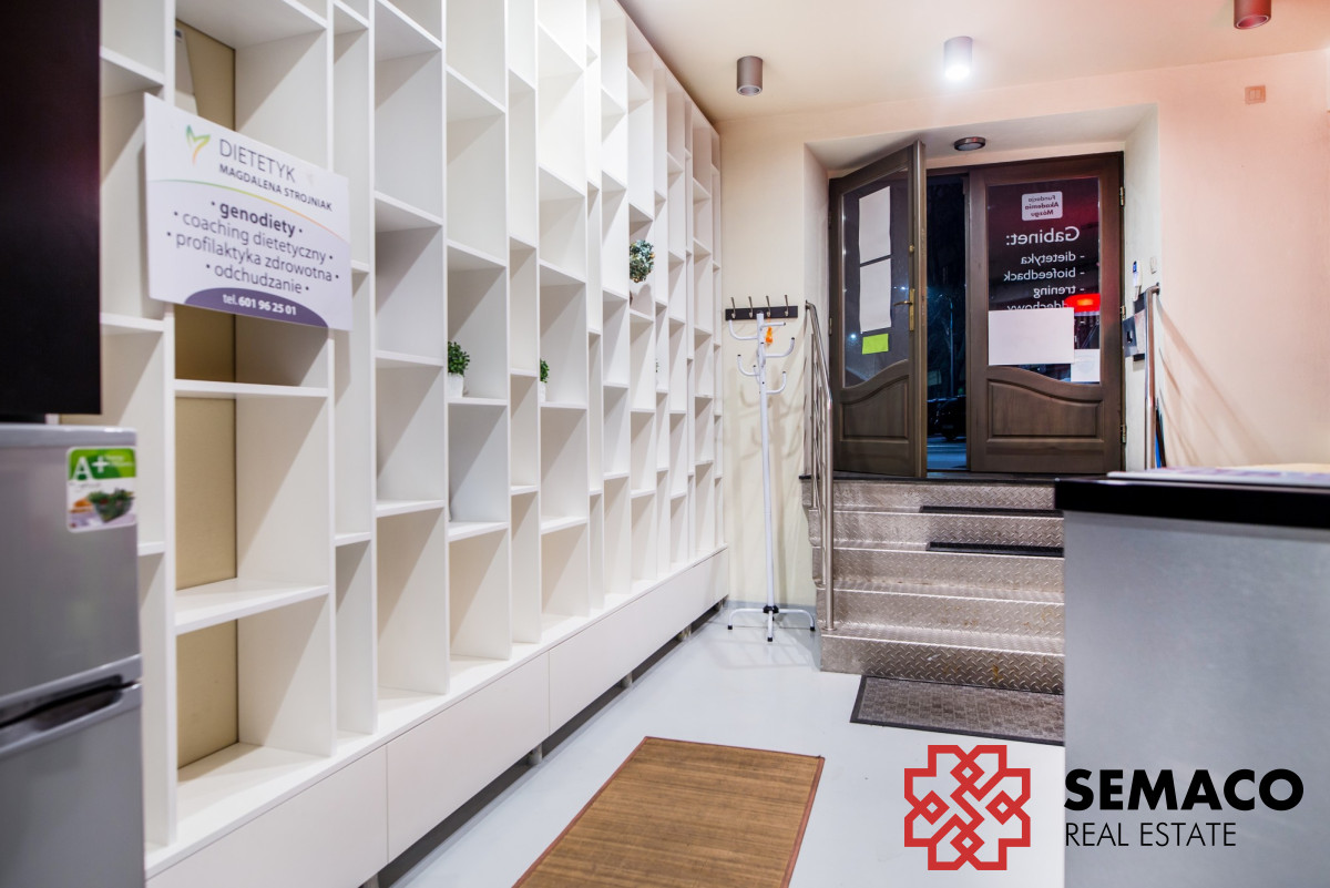 Komercyjny na sprzedaż