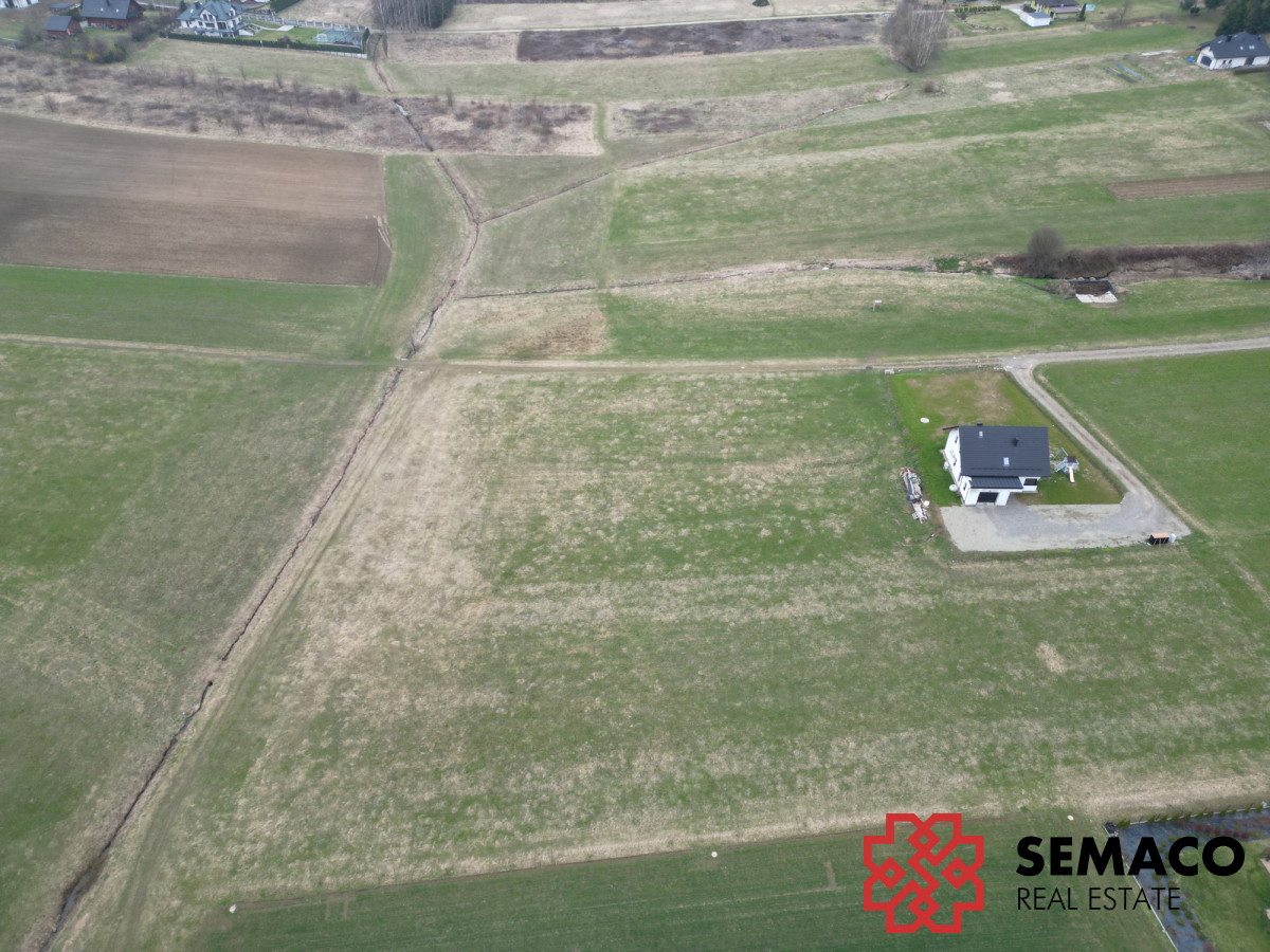 Działka na sprzedaż