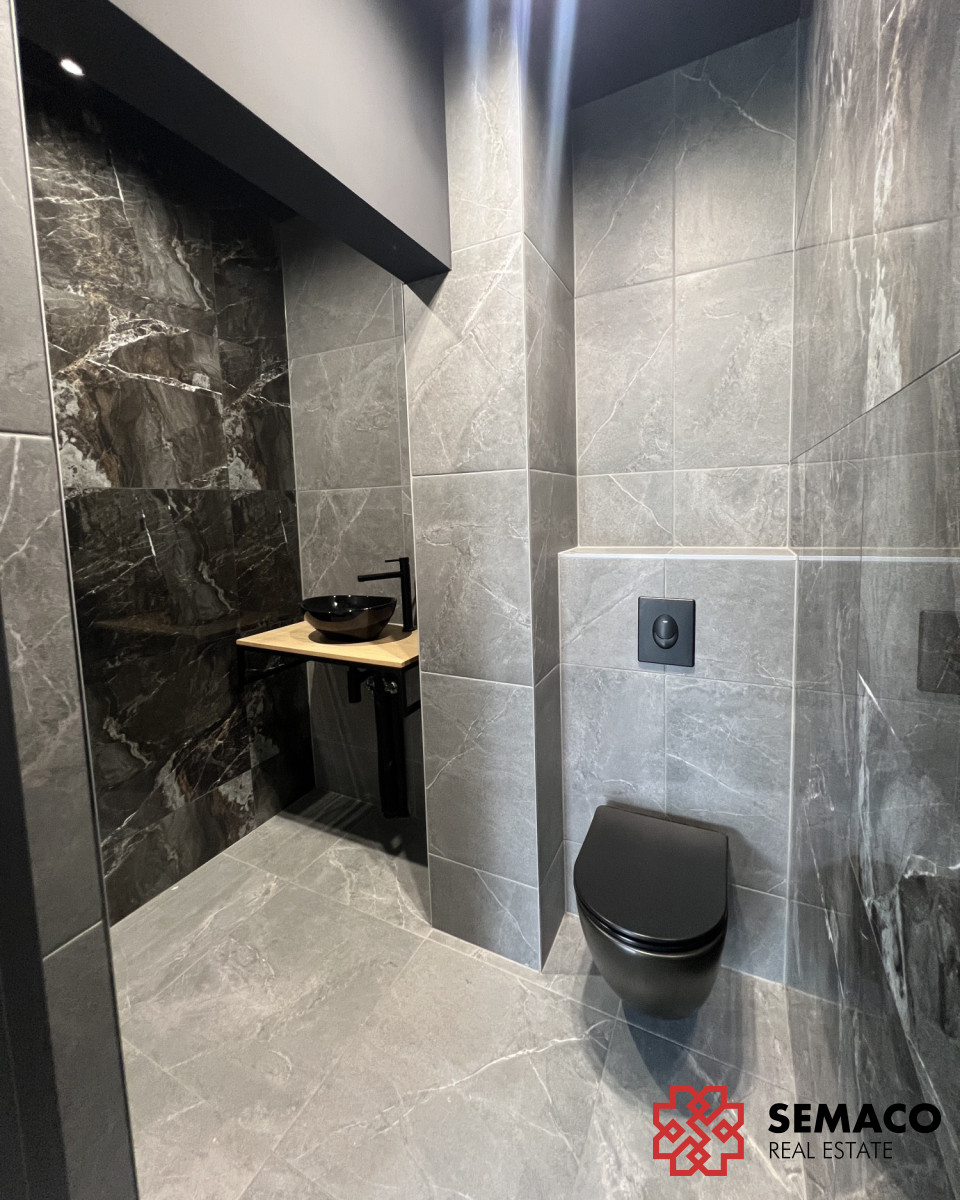 Komercyjny na wynajem