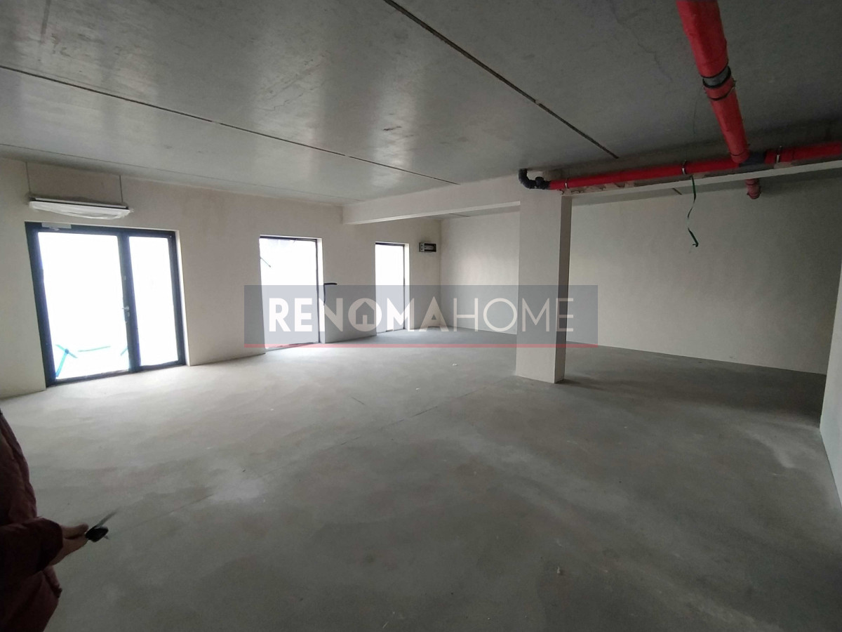 Komercyjny na wynajem