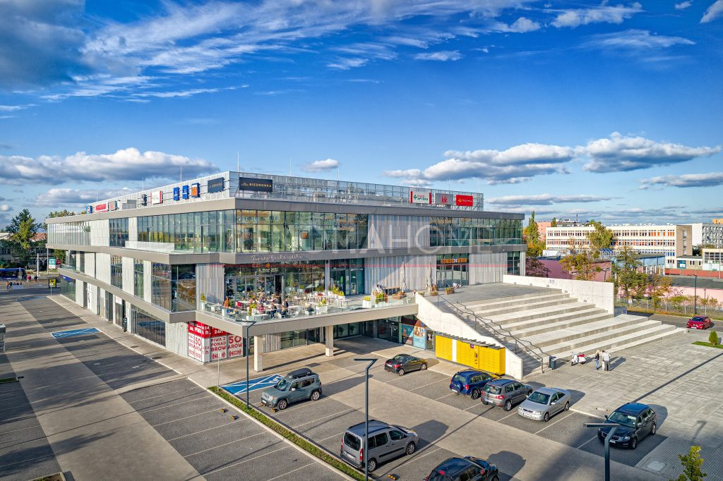 Komercyjny na wynajem