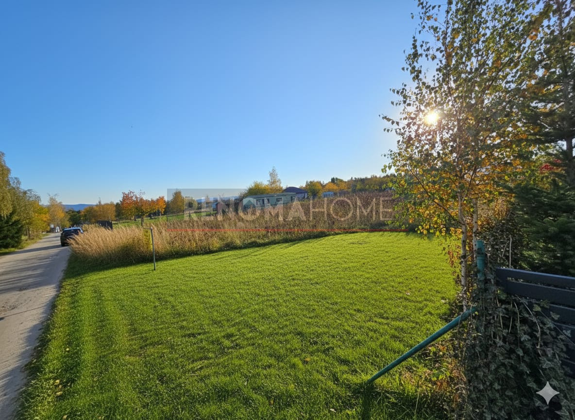 Działka na sprzedaż