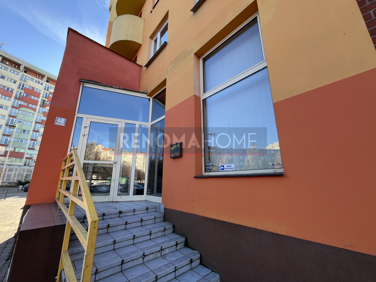 Komercyjny na wynajem