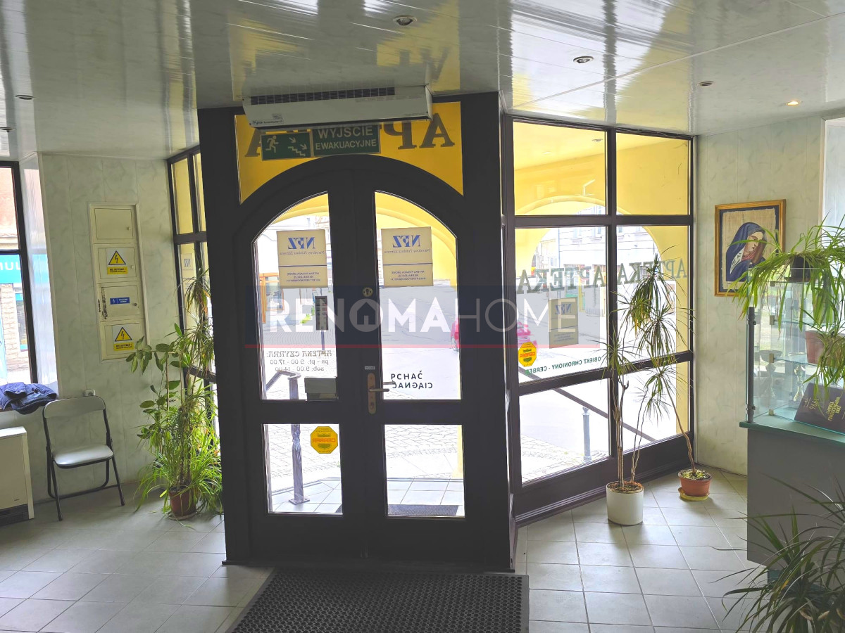 Komercyjny na sprzedaż