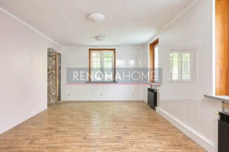 Komercyjny na sprzedaż