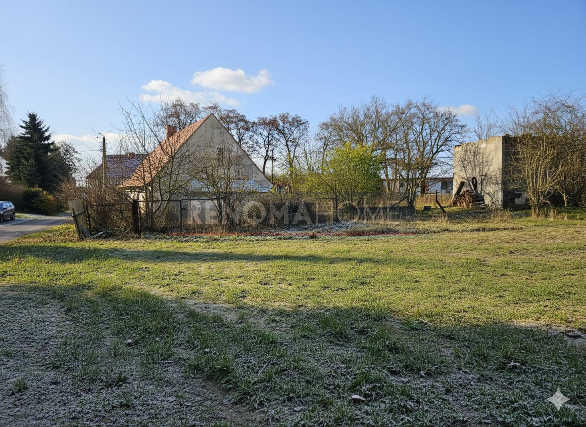 Działka na sprzedaż