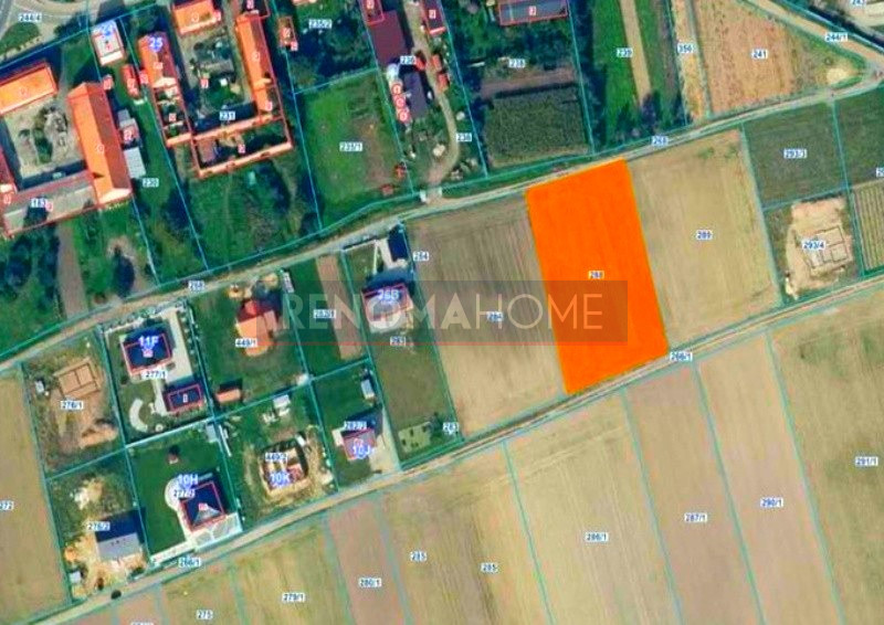 Działka na sprzedaż