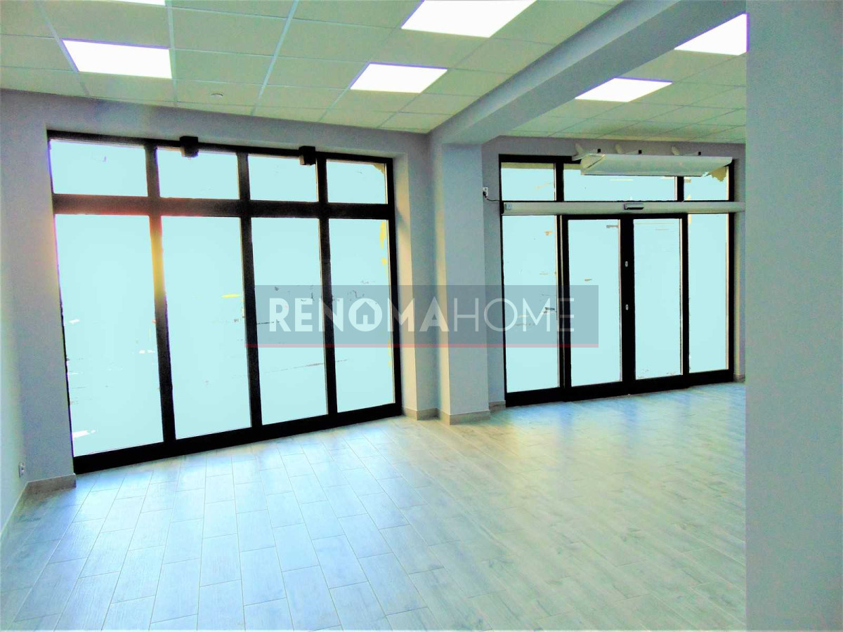 Komercyjny na sprzedaż