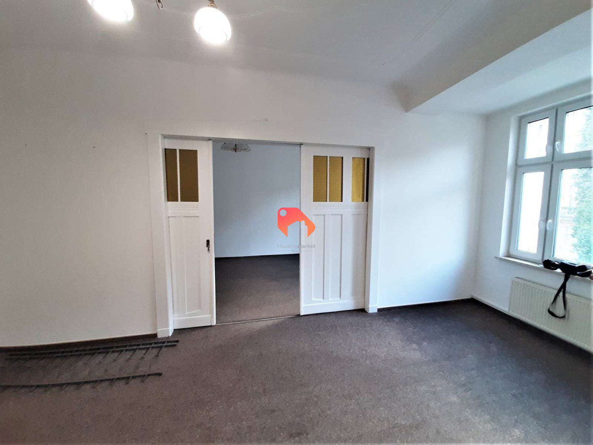 Komercyjny na wynajem