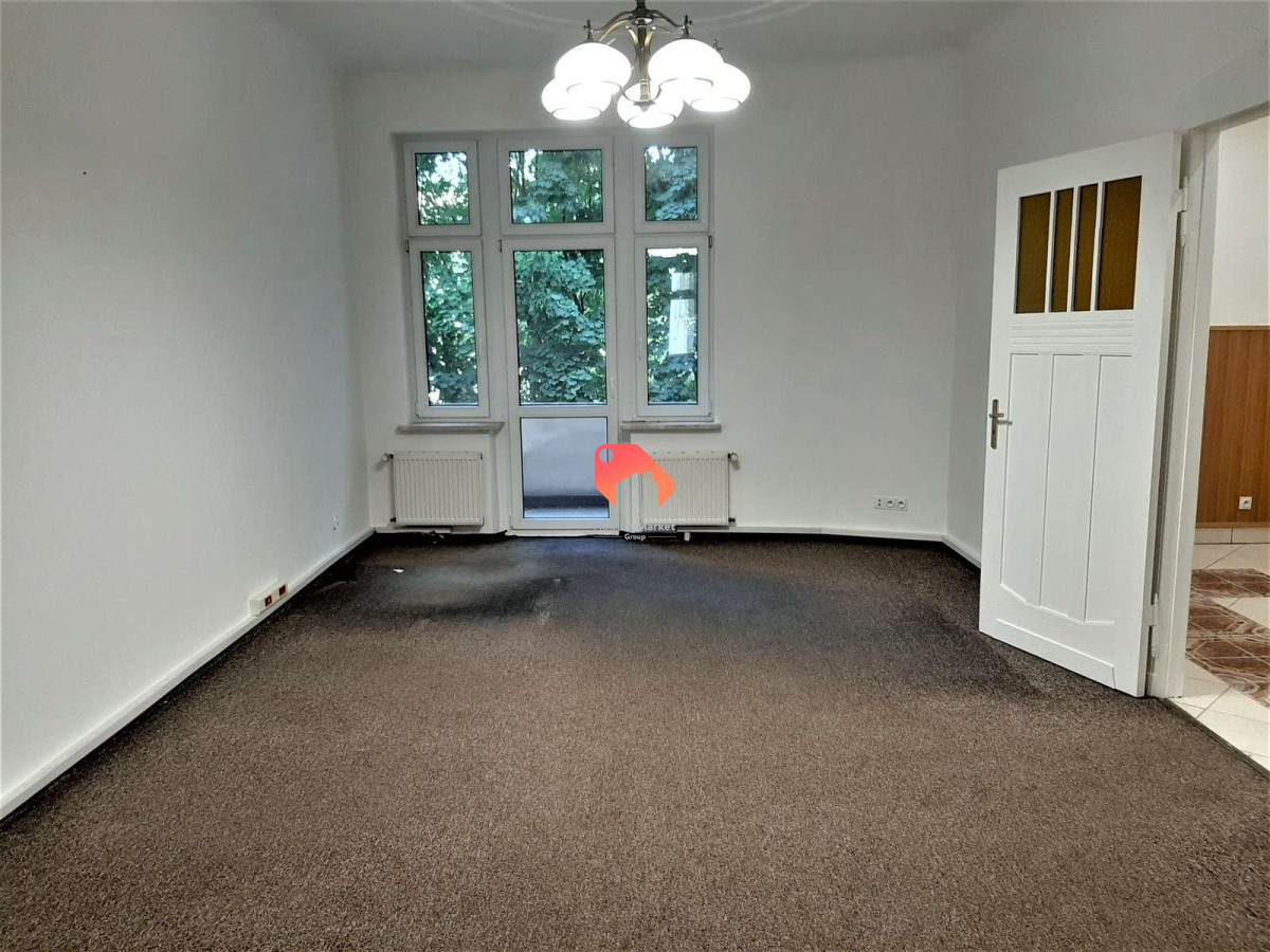 Komercyjny na wynajem