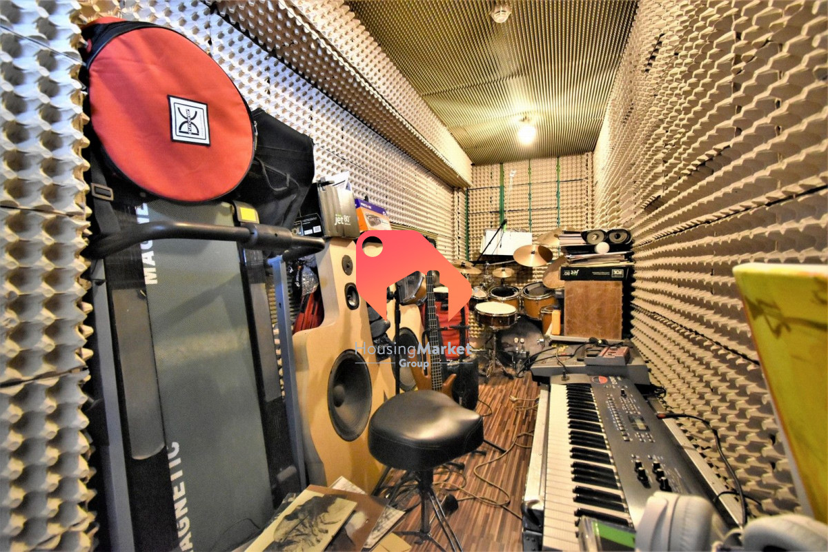 Komercyjny na wynajem