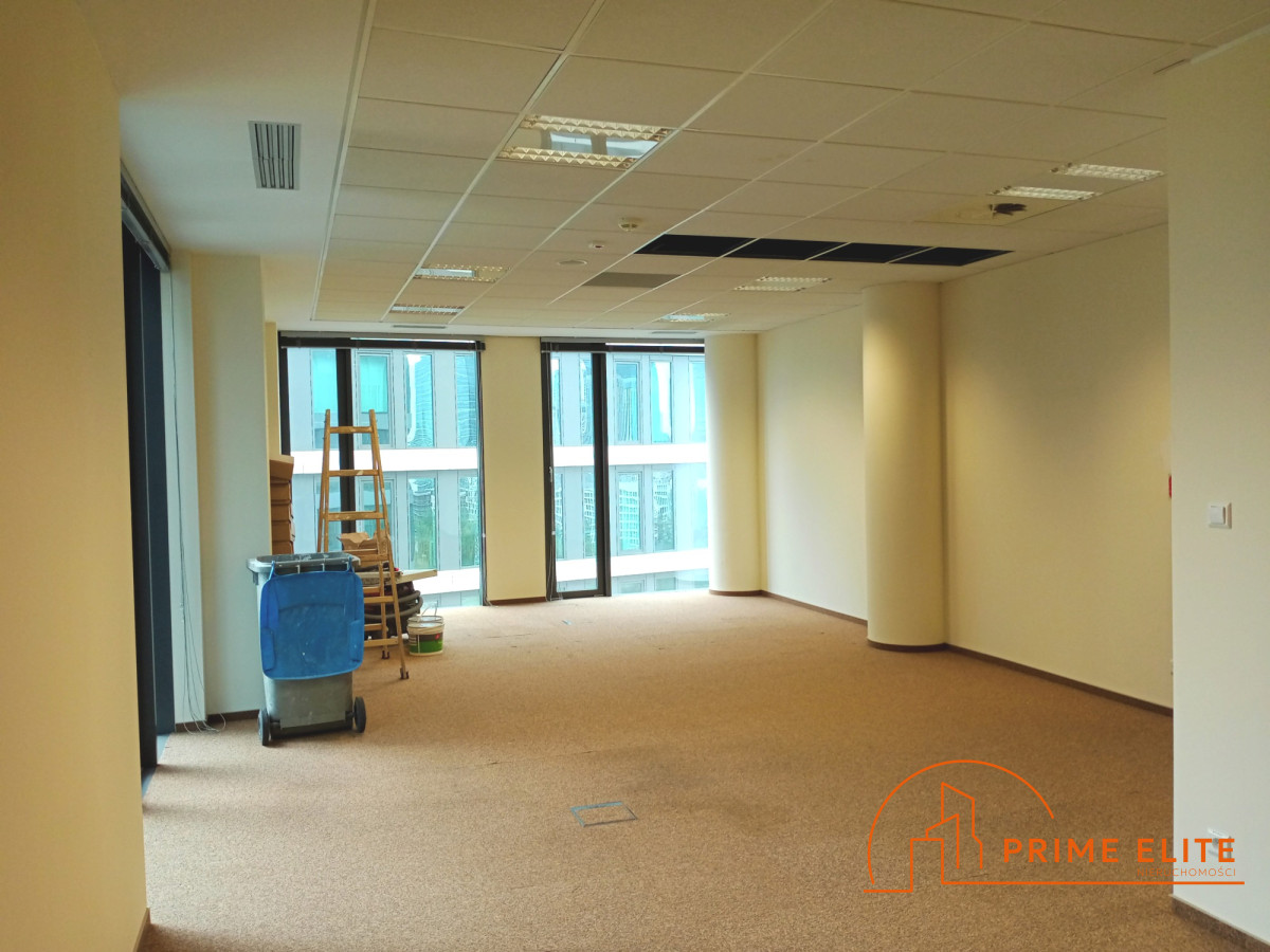 Komercyjny na wynajem