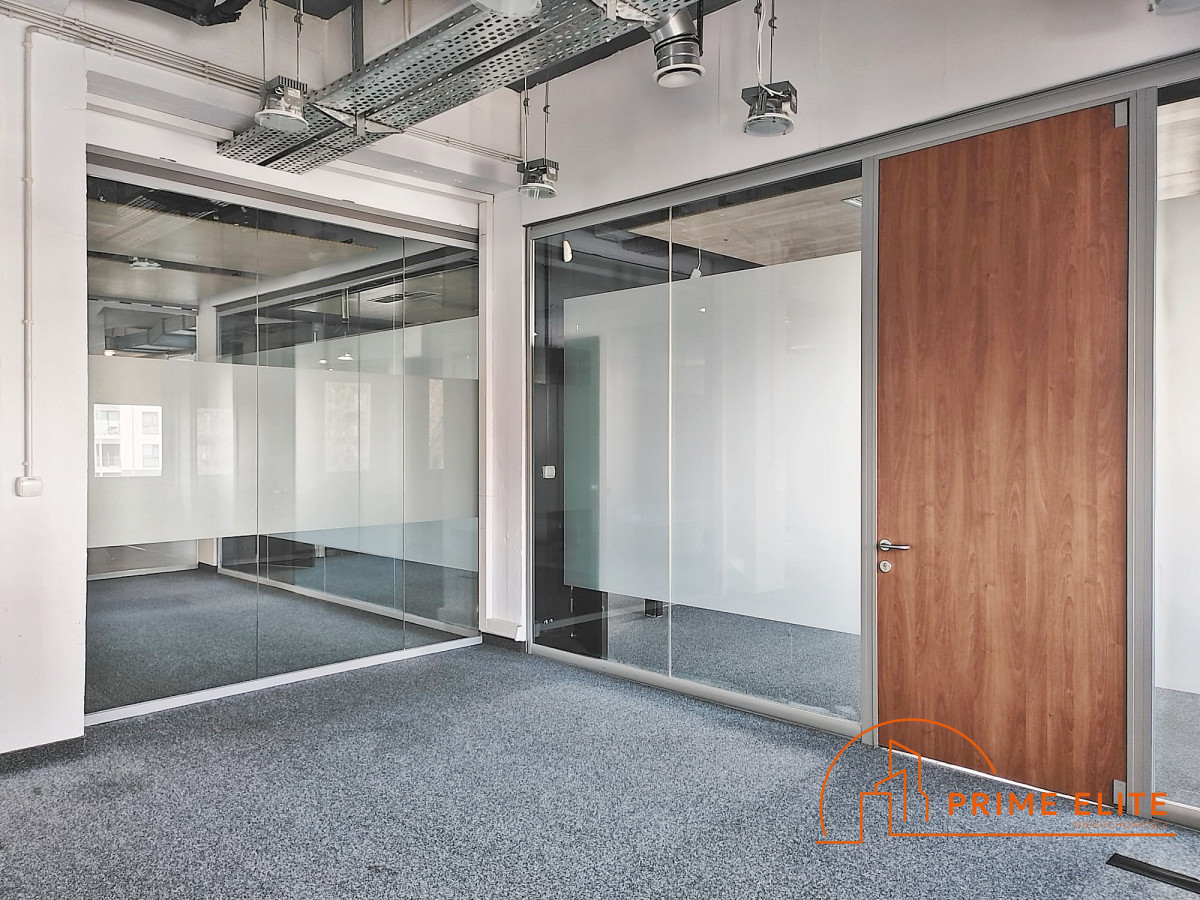 Komercyjny na wynajem