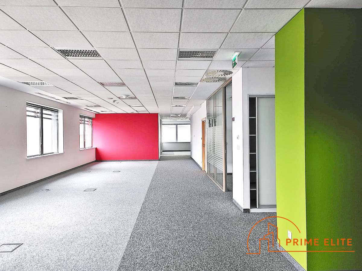 Komercyjny na wynajem