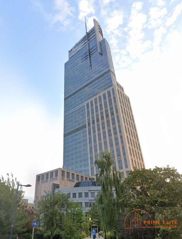 Komercyjny na wynajem