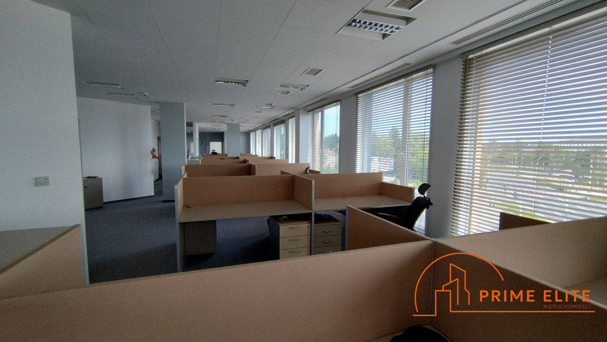 Komercyjny na wynajem