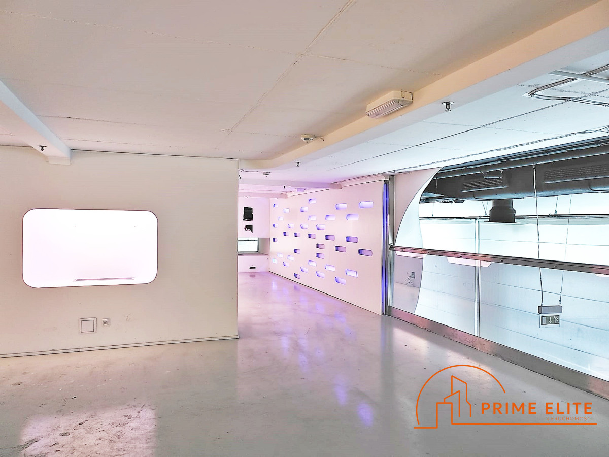 Komercyjny na wynajem