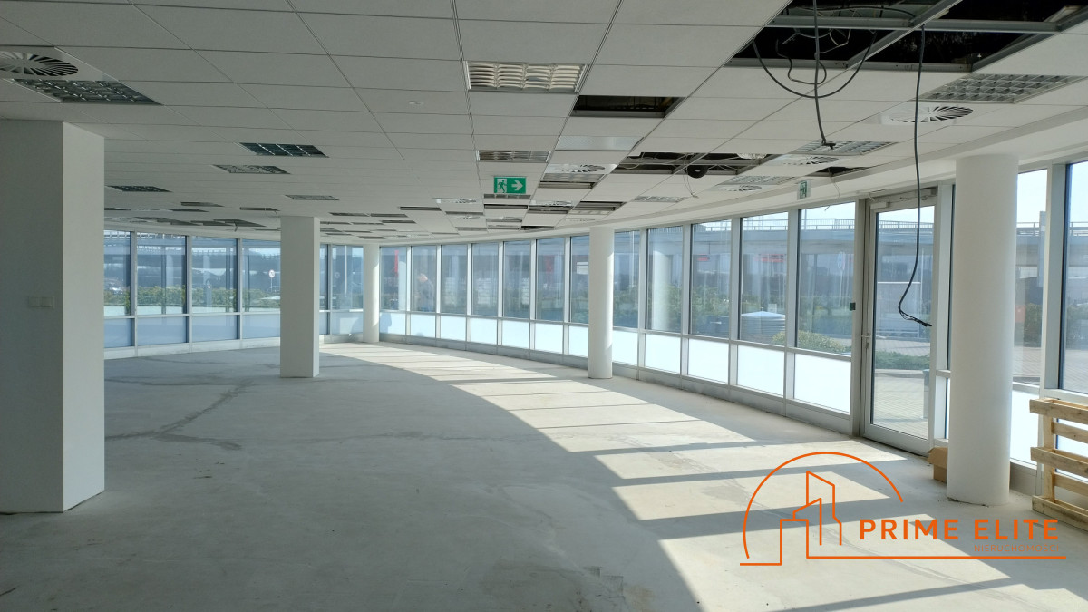 Komercyjny na wynajem